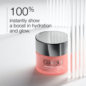 Clinique Moisture Surge SPF 28 Hydrator texture close-up