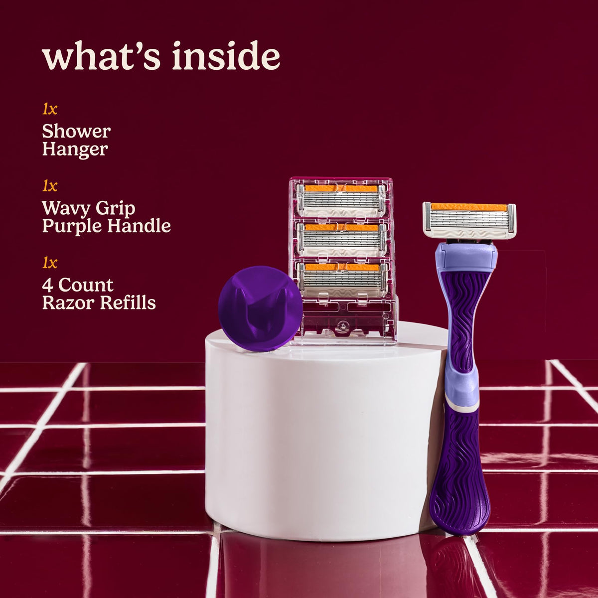 Close-up of 6 blade razor refill pack included