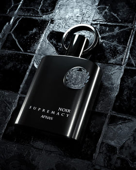 Close-up of Afnan Supremacy Noir Eau de Parfum bottle cap