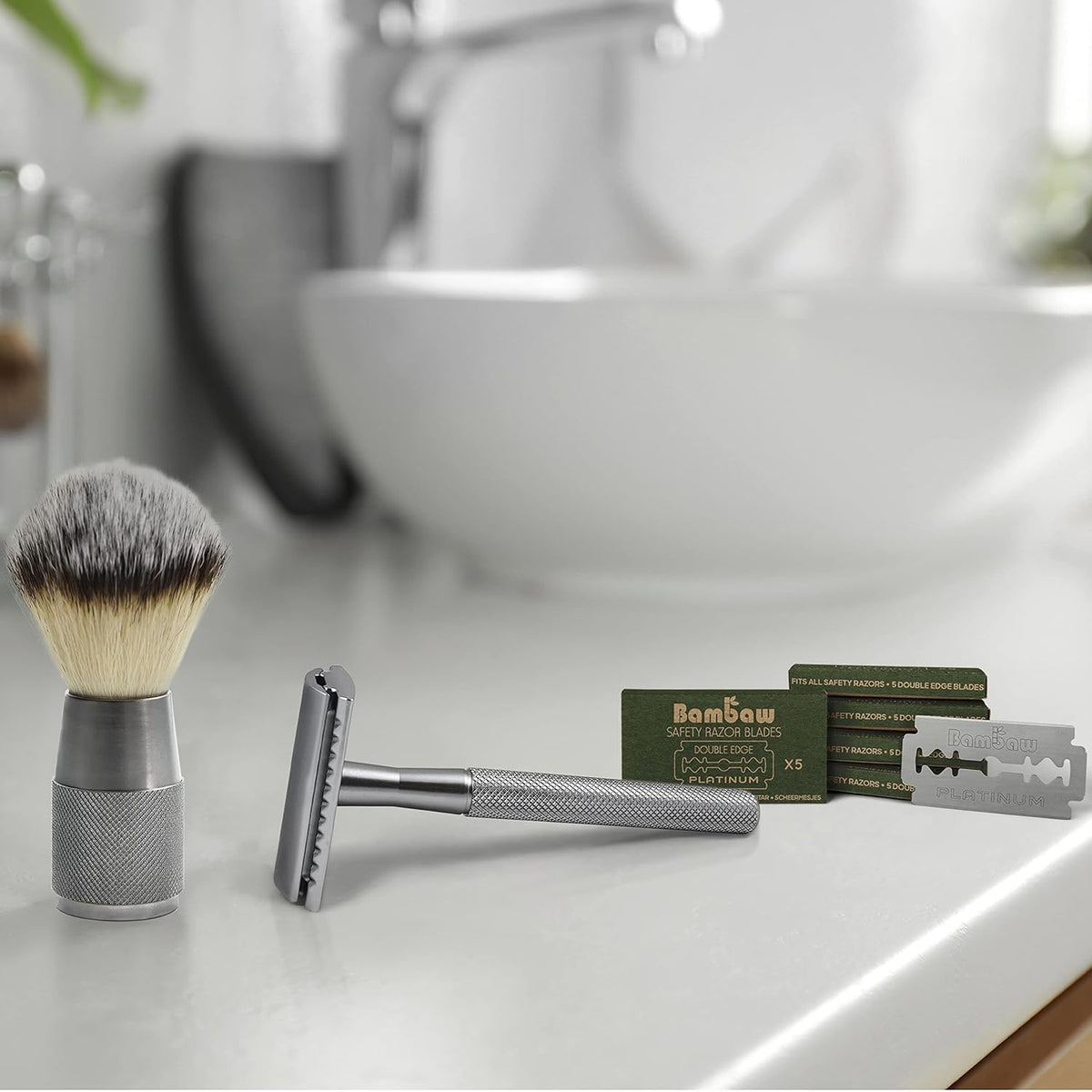 Close-up of Bambaw double edge razor blade