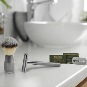 Close-up of Bambaw double edge razor blade