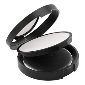 close-up of bareMinerals Mineral Veil powder texture
