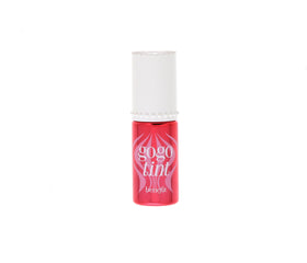 Close-up of Benefit Gogo Tint Bright Cherry applicator