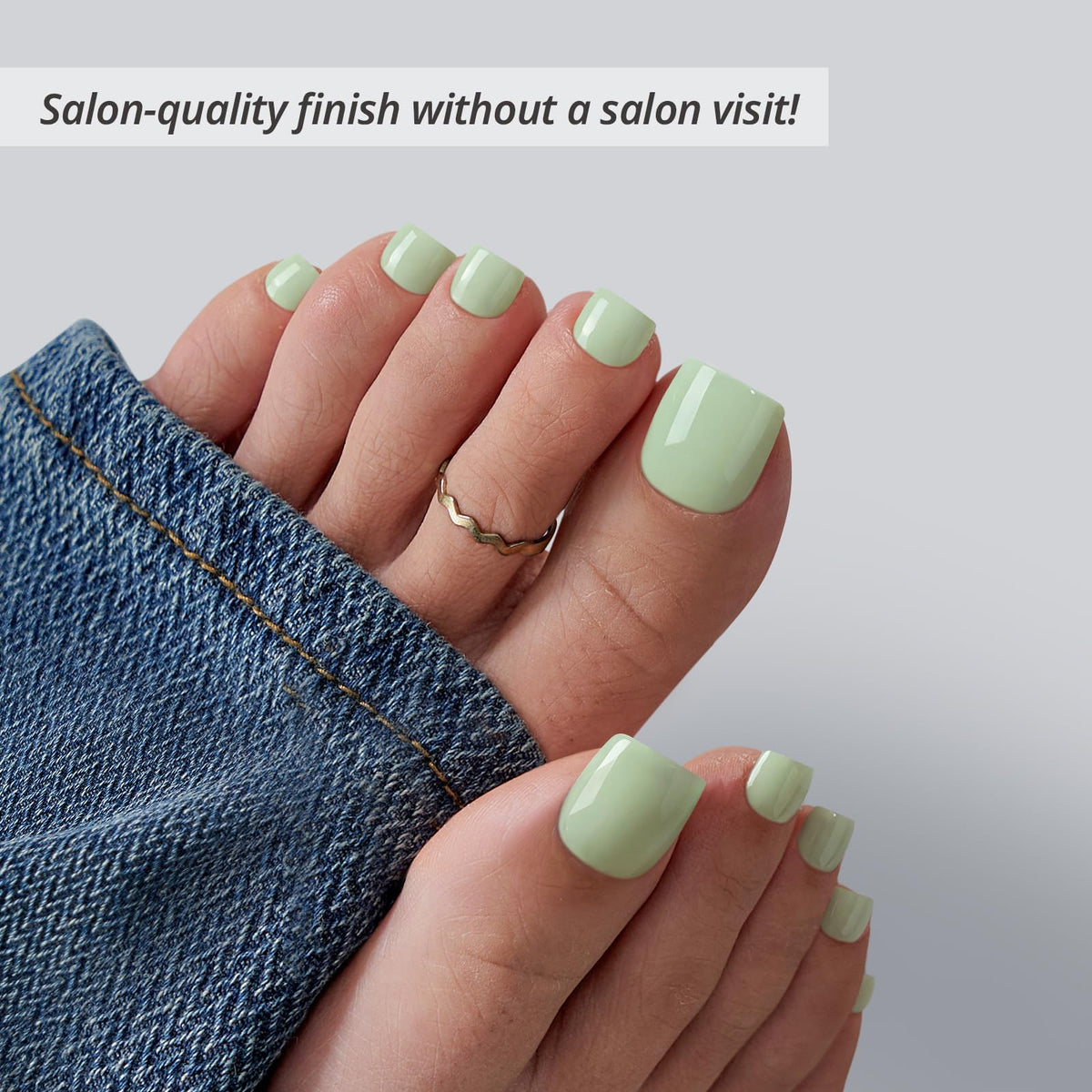 Close-up of BTArtbox Press On Toenails tapered edges
