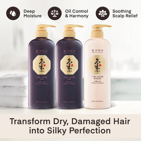 Close-up of Daeng Gi Meo Ri Ki Gold Premium bottle