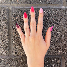 Close-up of Dazzle Dry Sultry Samba mini lacquer