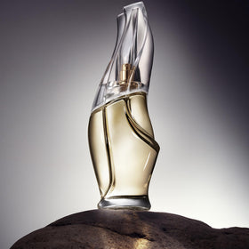 Close-up of Donna Karan Cashmere Mist fragrance notes