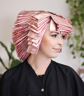Close-up of FRAMAR Rosé Hair Foils with pre-folded edge