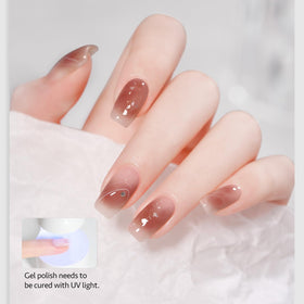 Close-up of GAOY Blooming Gel Nail Polish application