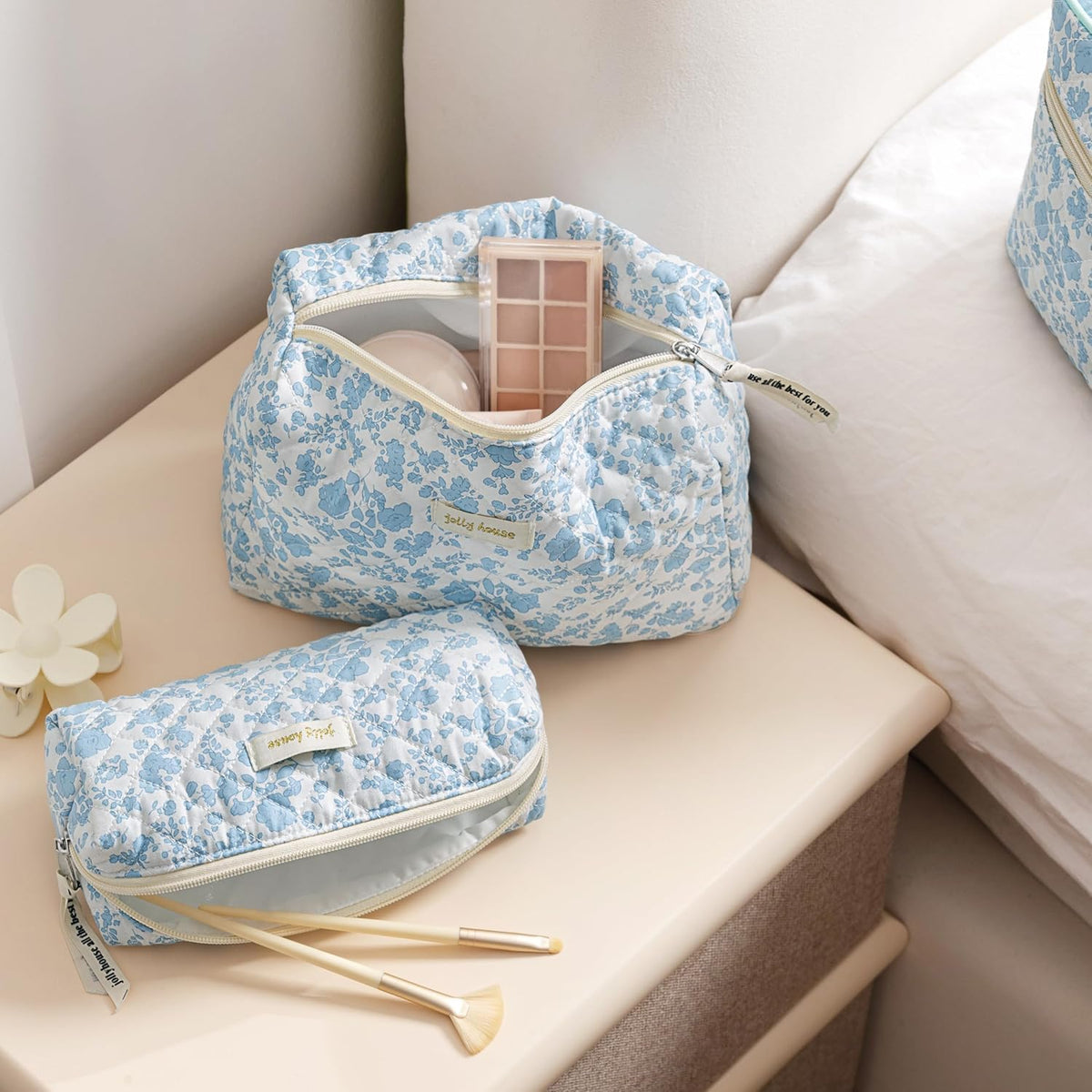 Close-up of HBselect makeup bag double zipper detail