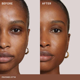 Close-up of ILIA Super Serum Skin Tint's pump applicator