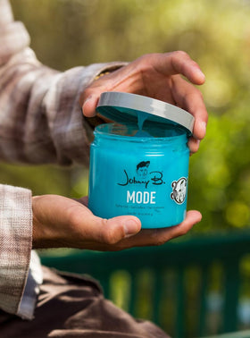 Close-up of JOHNNY B. Mode Gel texture