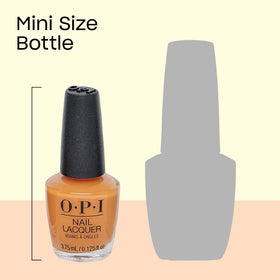 Close-up of Lincoln Park After Brunch mini nail lacquer