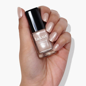 Close-up of LONDONTOWN Lakur Nail Polish brush