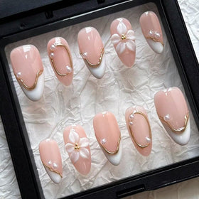 Close-up of MAGLFELL press on nails showing multi-layer gel finish