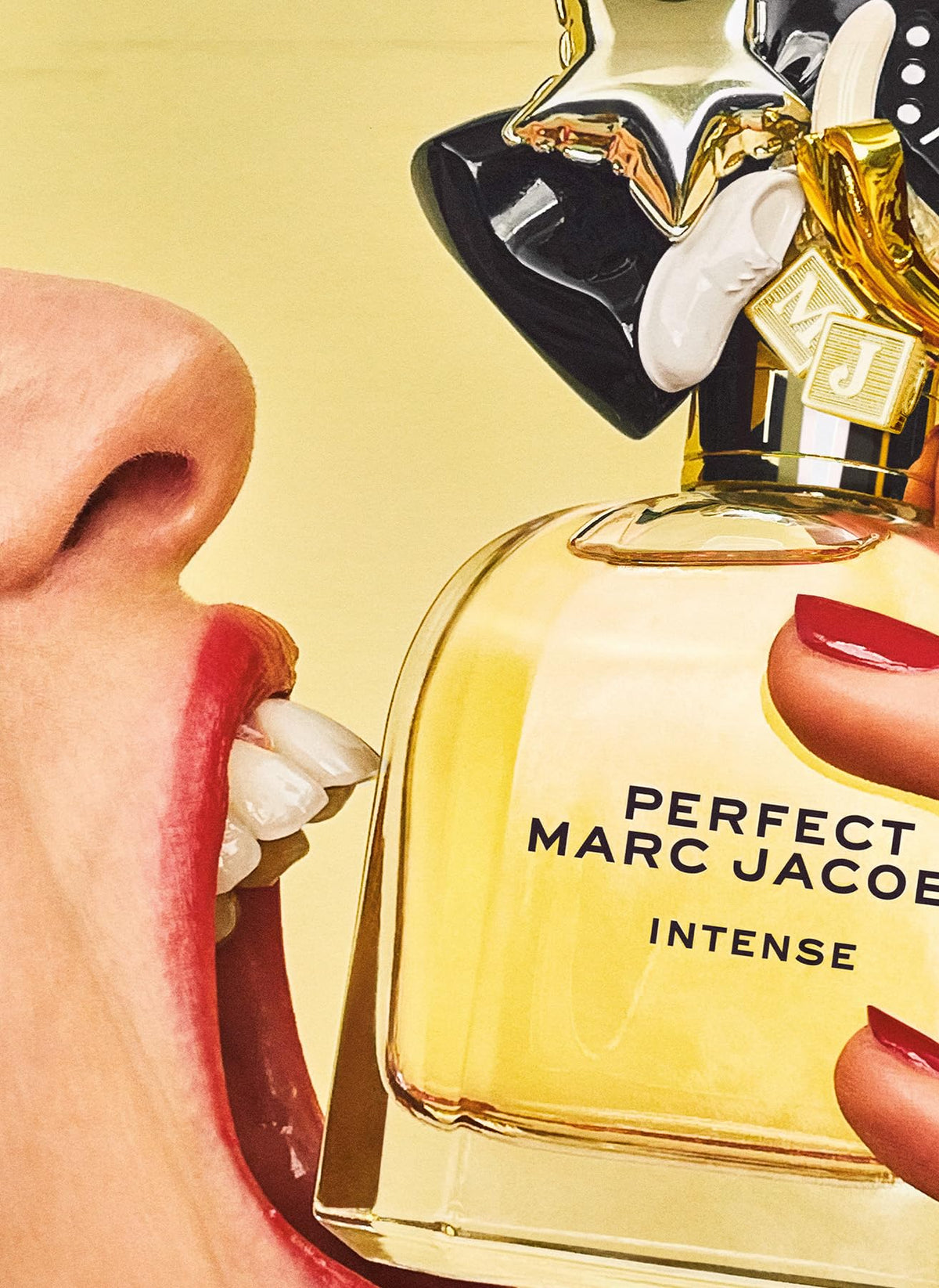 Close-up of Marc Jacobs Perfect Intense Eau de Parfum bottle cap