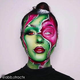 Close-up of Mehron Makeup Paradise AQ Light Green texture