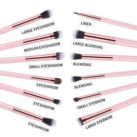 Close-up of MSQ eyeshadow brush with soft synthetic bristles