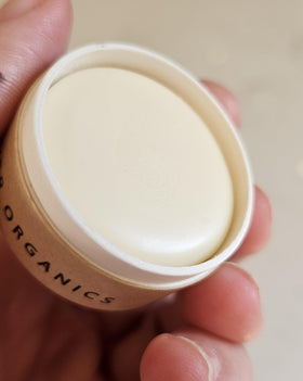 Close-up of River Organics Clear Eyebrow Wax texture on a brush