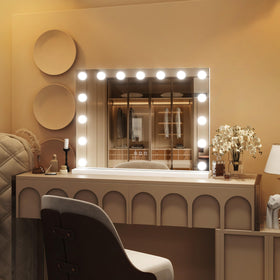 Close-up of ROLOVE Vanity Mirror touch control panel