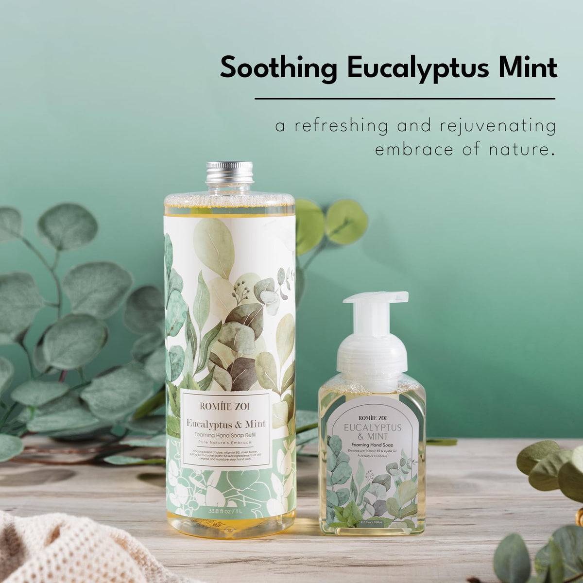 Close-up of ROMIIE ZOI Foaming Hand Soap texture