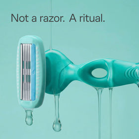 Close-up of Schick Hydro Silk Razor blade with curve-sensing technology