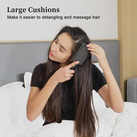 Close-up of SHINLEA Detangling Brush bristles and air cushion
