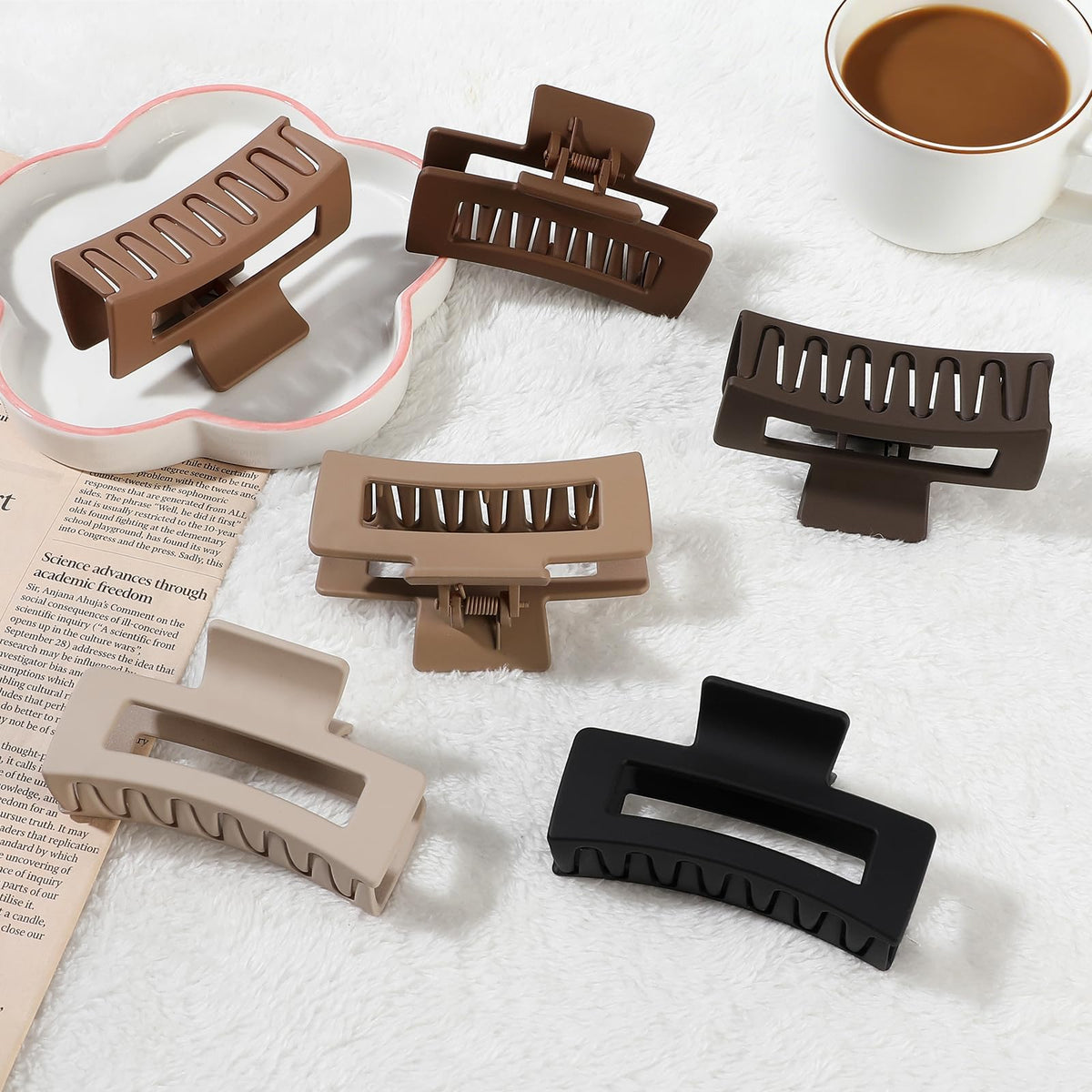 Close-up of Sisiaipu hair claw clip in coffee brown