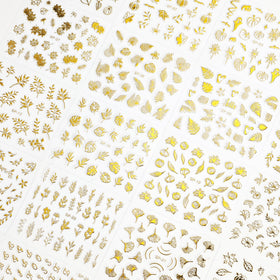 Close-up of SPLOCUDU 3D self-adhesive nail decals