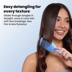 Close-up of TANGLE TEEZER Ultimate Detangler Brush teeth