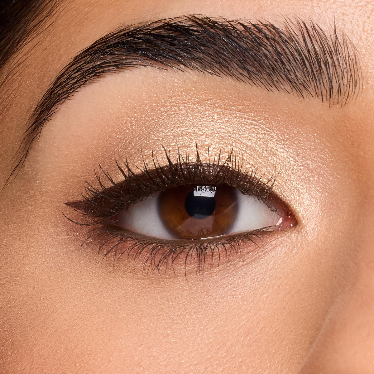 Close-up of tarte Double Take Eyeliner gel pencil tip