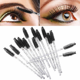 Close-up of Tbestmax mascara wand brush head