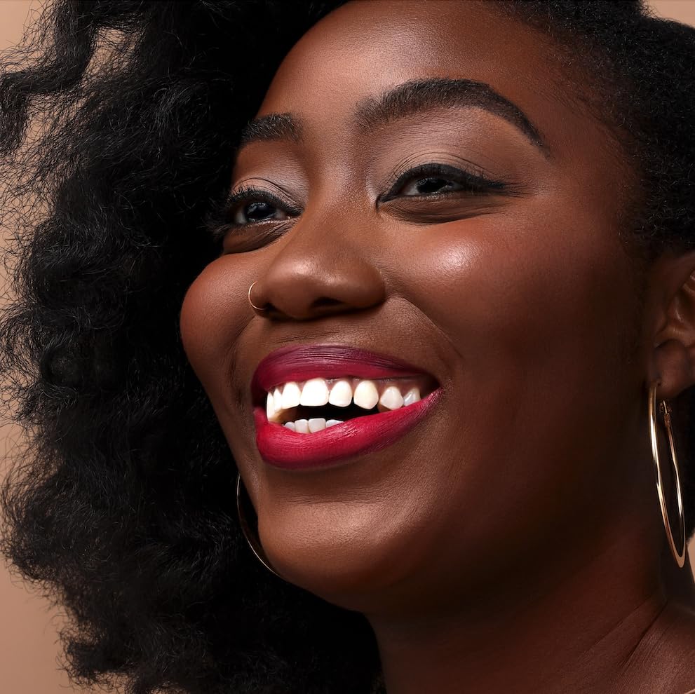 Close-up of The Lip Bar Nonstop Liquid Matte Lipstick applicator