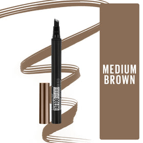 Close-up of the multi-prong tip of MAYBELLINE TattooStudio Brow Tint Pen