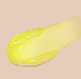 CNP Propolis Lipcerin™ 03 Lime applicator close-up
