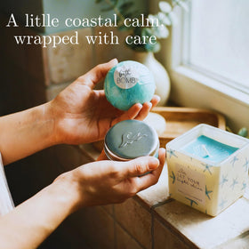 Coastal cosmetic bag included in the self care gift box