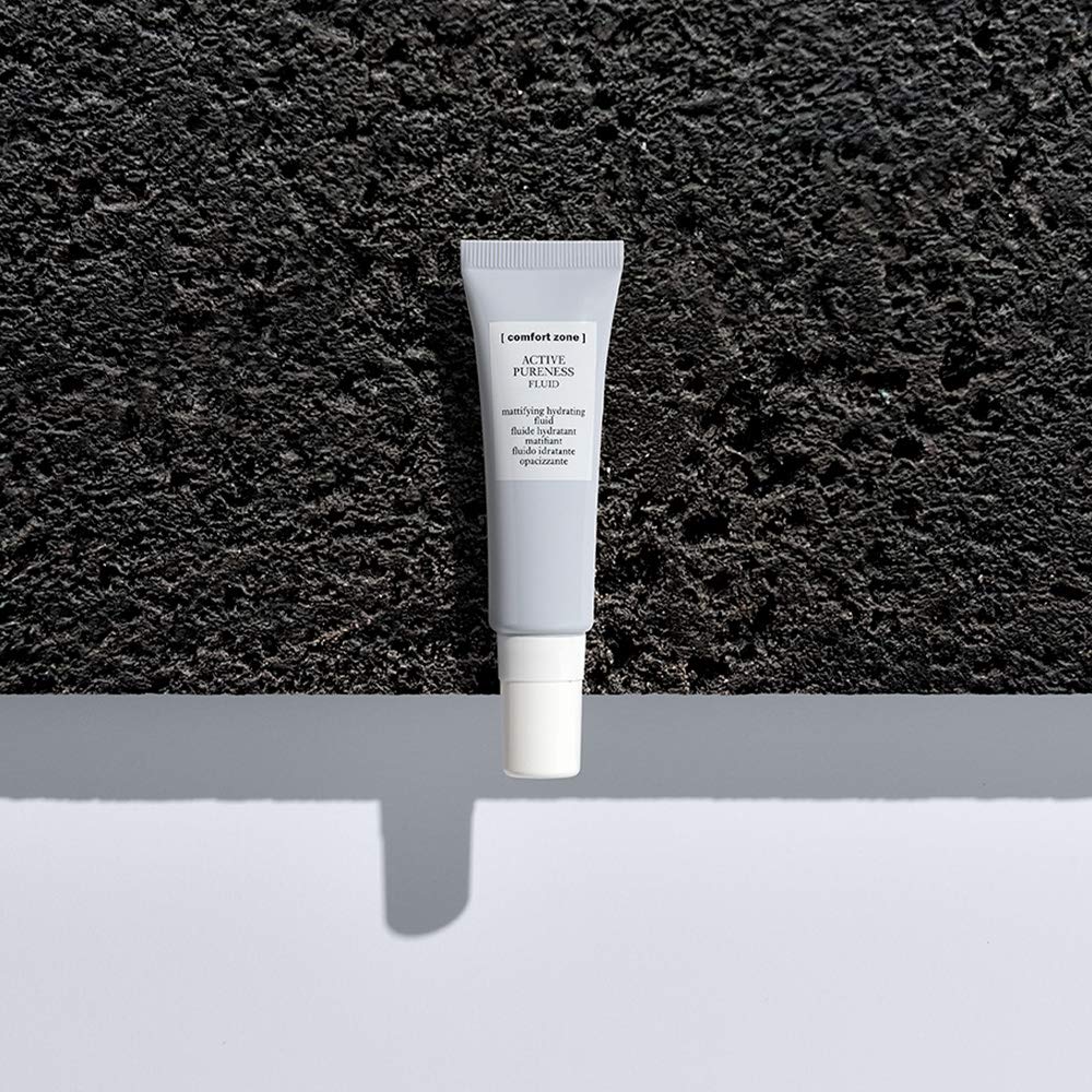 Comfort Zone Active Pureness Fluid Mattifying Lotion application on skin
