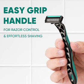 Comfycheer disposable razors with three blades visible