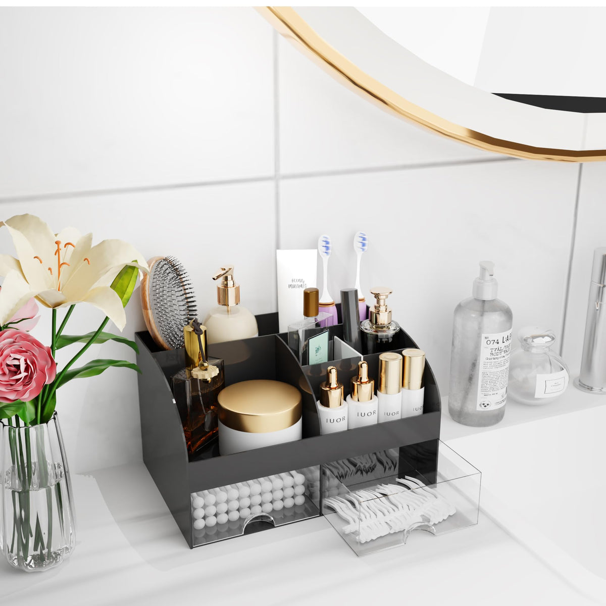 COMFYROOM Makeup Organizer on bathroom countertop