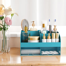 COMFYROOM Makeup Organizer with lipsticks and brushes