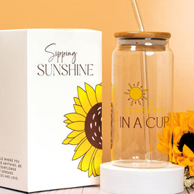 Cosmetic mirror and bag included in the Sunshine Gift Box