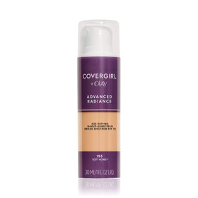 COVERGIRL Advanced Radiance Foundation Soft Honey front view