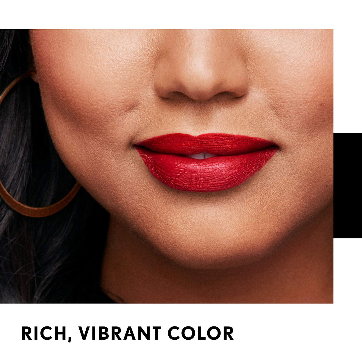 COVERGIRL Outlast All-Day Lip Color 577 Spiced Latte topcoat application