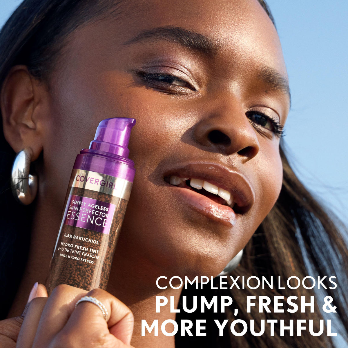 COVERGIRL Simply Ageless Skin Perfector Foundation 40 Medium with makeup brush