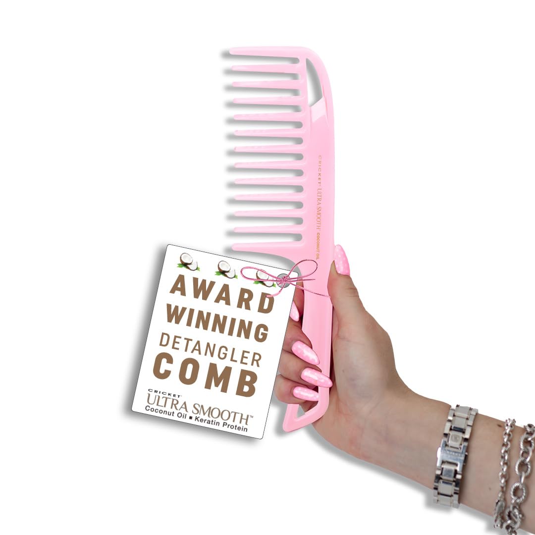 Cricket Ultra Smooth Coconut Detangler Comb in pink front view