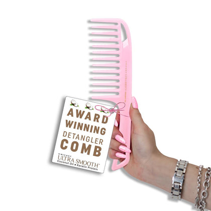 Cricket Ultra Smooth Coconut Detangler Comb in pink front view