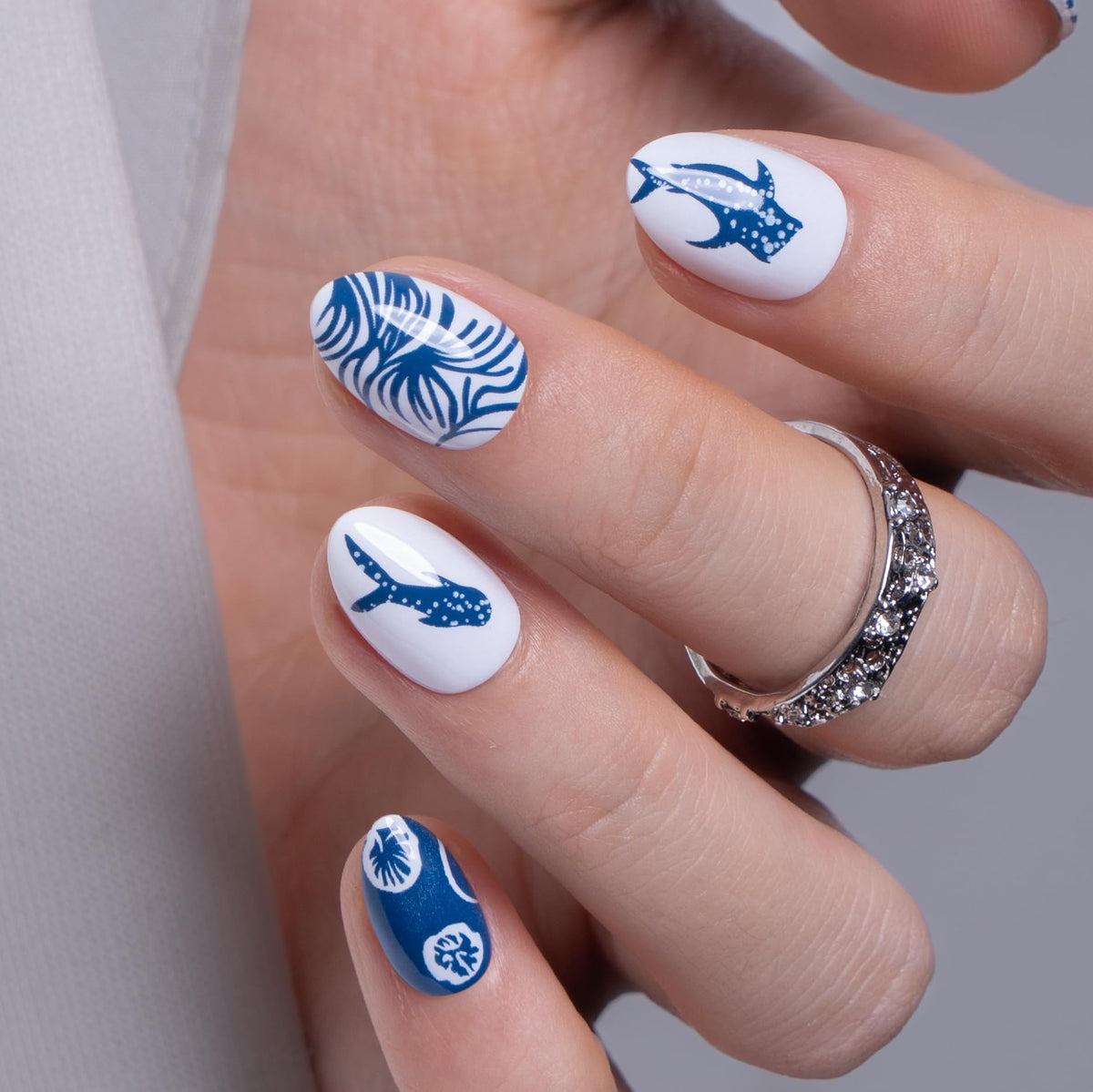 CurvLife Extra Short Almond Press On Nails Azure Tide Blue packaging