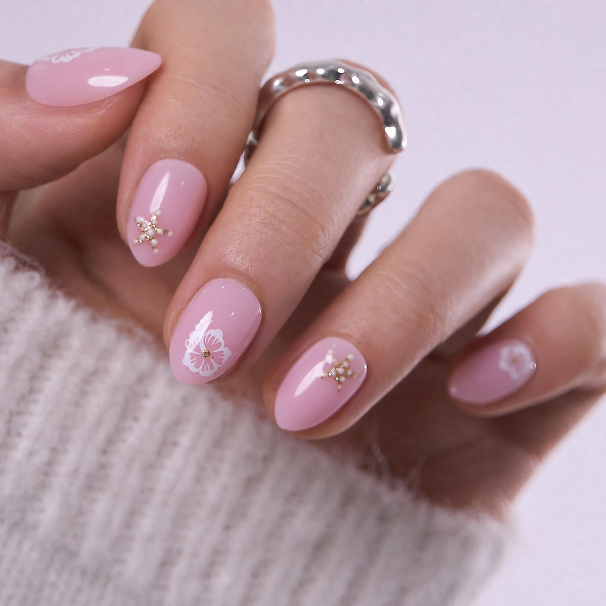CurvLife Extra Short Almond Press On Nails Floral Breeze front view