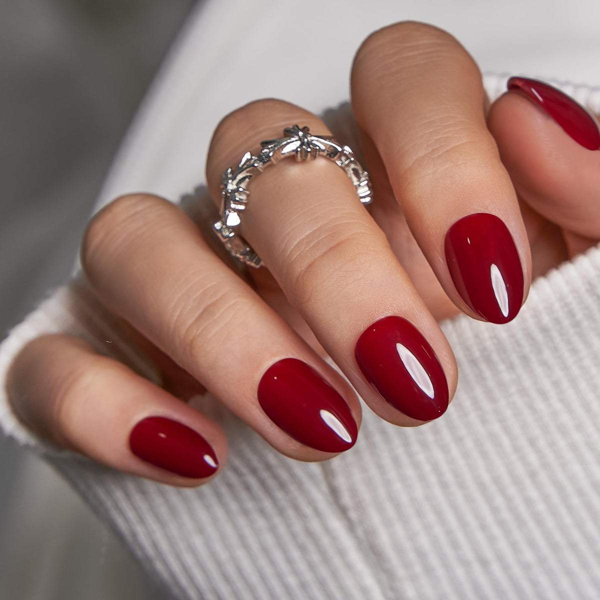 CurvLife Extra Short Almond Press On Nails Nude Harmony Red packaging