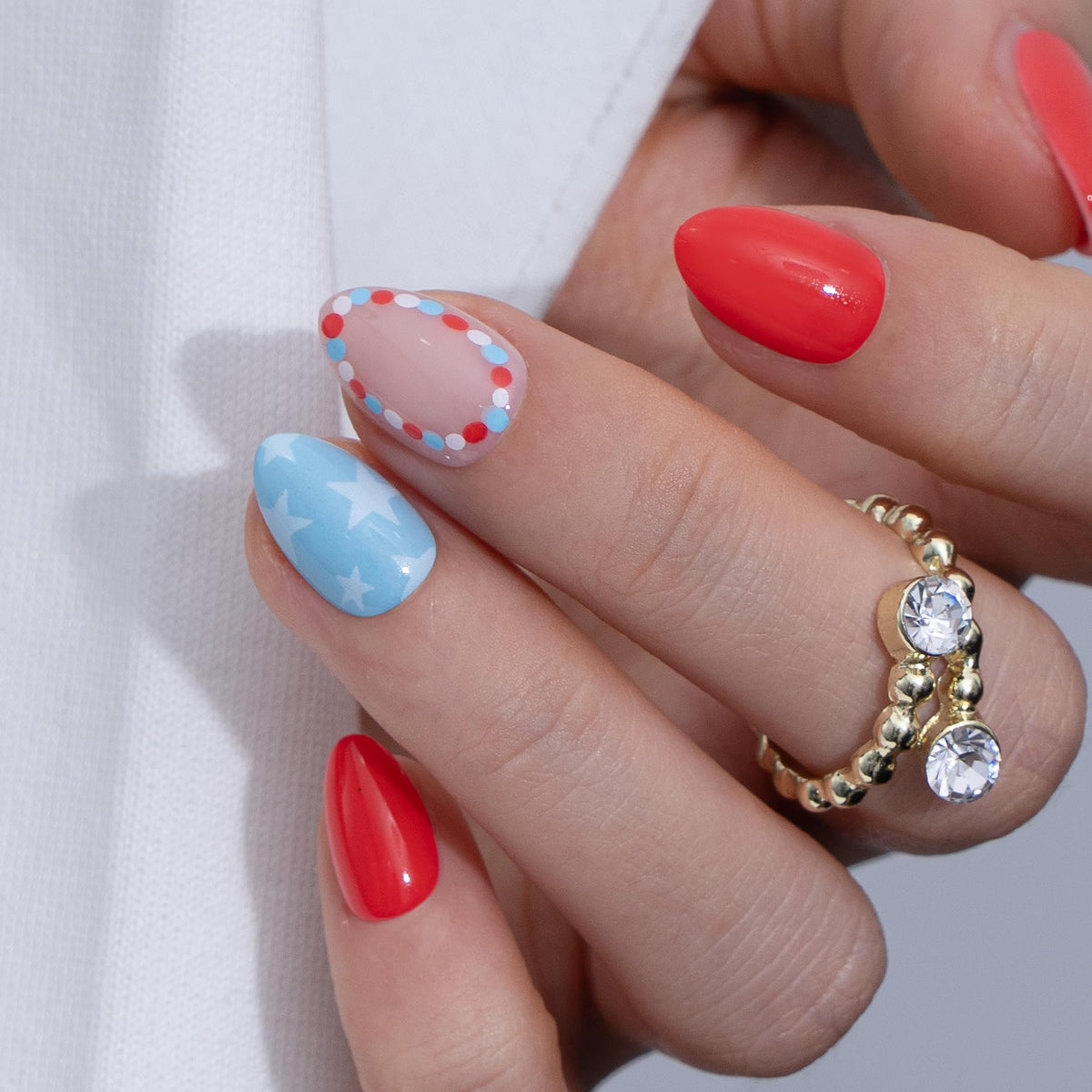 CurvLife Extra Short Almond Star Design Press On Nails front view